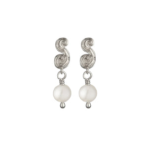 Seaside Stories Pearl Earrings