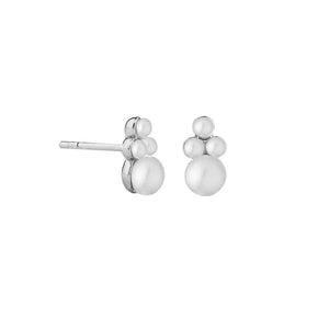 Cordelia Pearly Studs